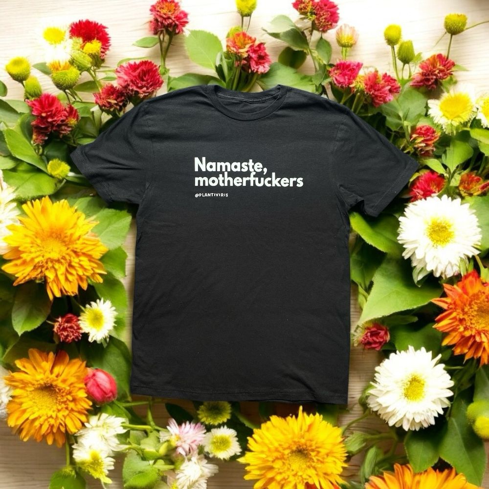 T-shirt: Namaste