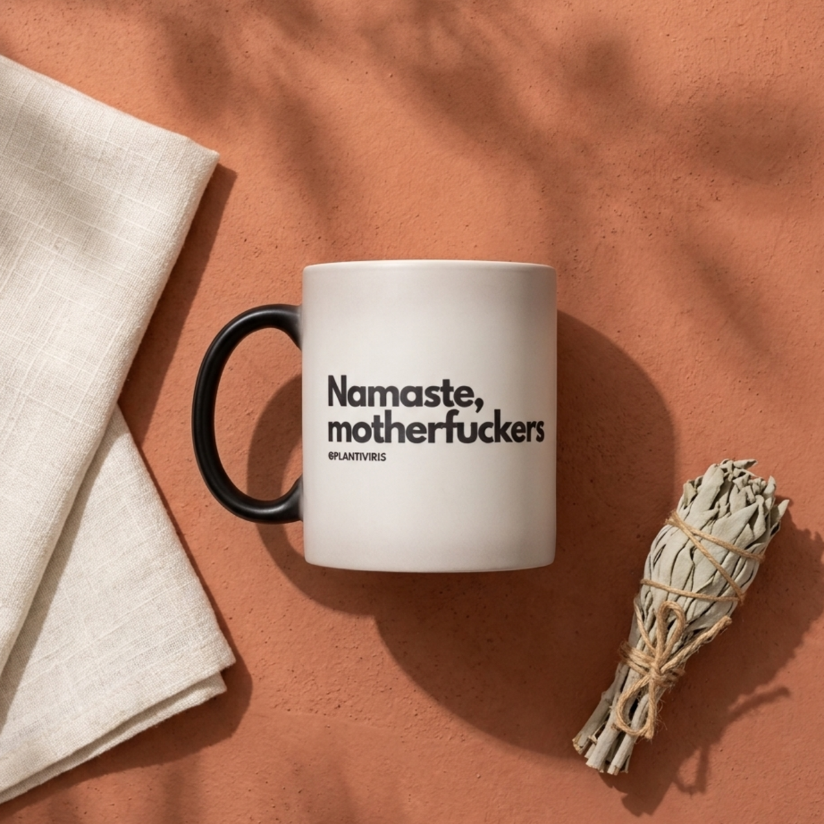Taza Namaste Motherfuckers Plantiviris — presentación adicional del producto