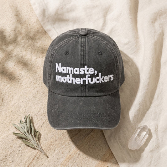 PREESTRENO: GORRA NAMASTE